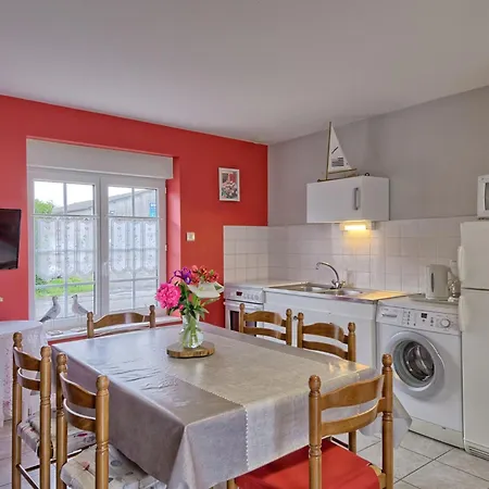 Au Coeur De La Baie - Crx105 By Interhome Apartament Cherrueix
